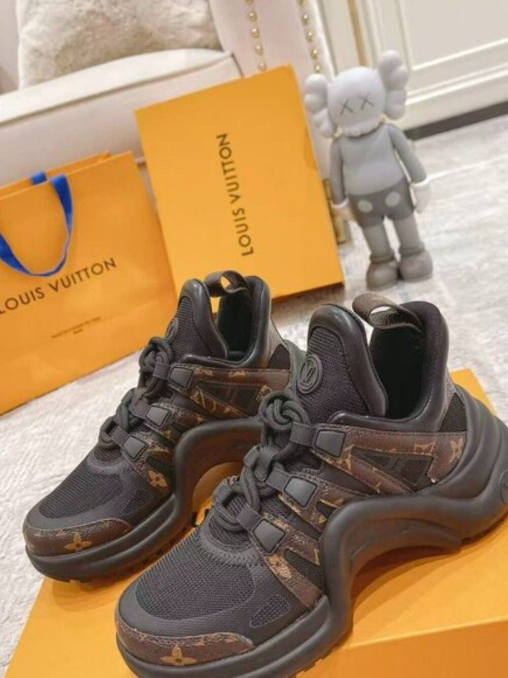 Louis Vuitton Monogram Black and Brown Sneakers - Picture 4 of 6